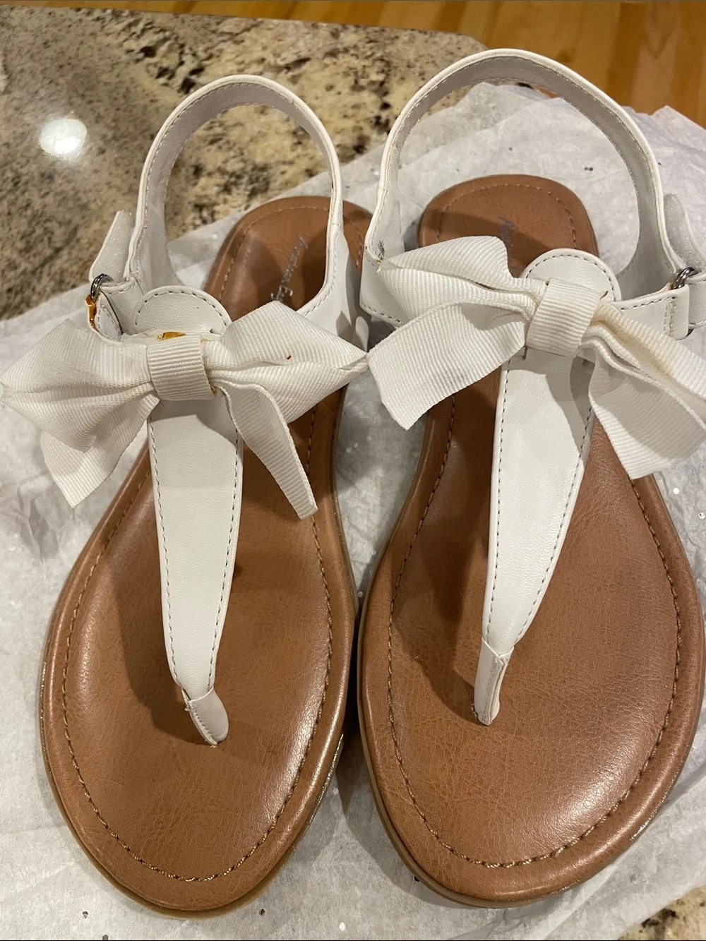 2 Pairs Girls H&M and American Eagle Sandals